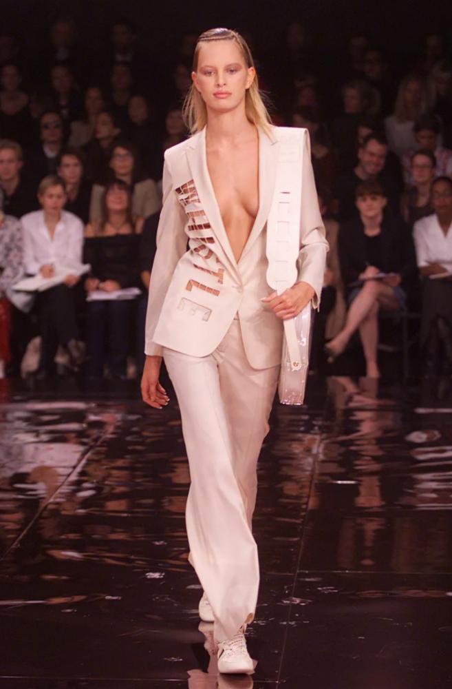 Stella McCartney: / 2002,  (2002,  )