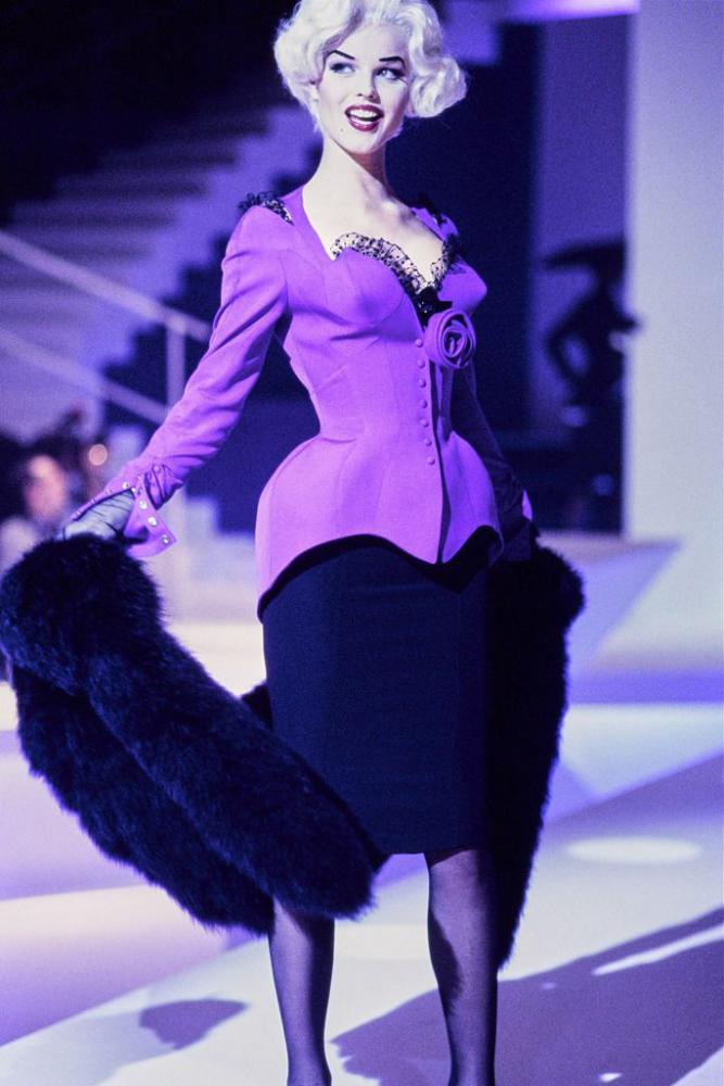 Thierry Mugler:   / 1995, ,  ' (1995,  )