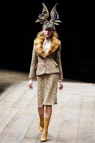 Alexander McQueen: �����/���� 2006, ����� - The Widows of Culloden (2006, ������ ������)