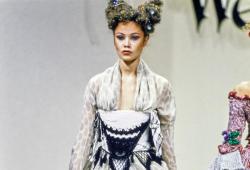 Vivienne Westwood: �����/���� 1994, �����