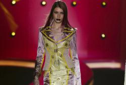 Versace:   / 2002, 