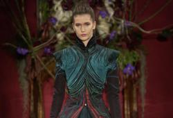 Givenchy: ������� ���� �����/���� 2003, �����