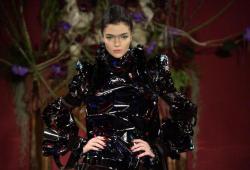 Givenchy: ������� ���� �����/���� 2003, �����