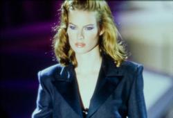 Versace: / 1995, 