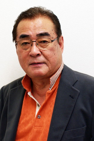 Акимото Ёсукэ