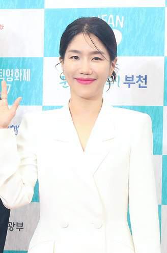 ��� ���� ���