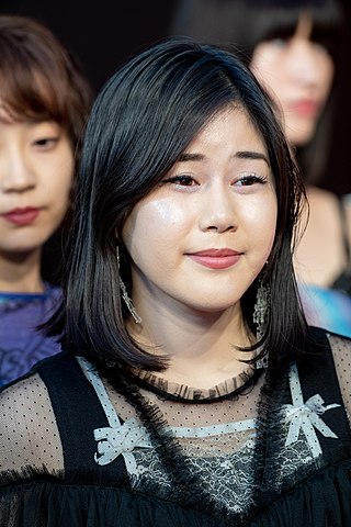 ����� ���