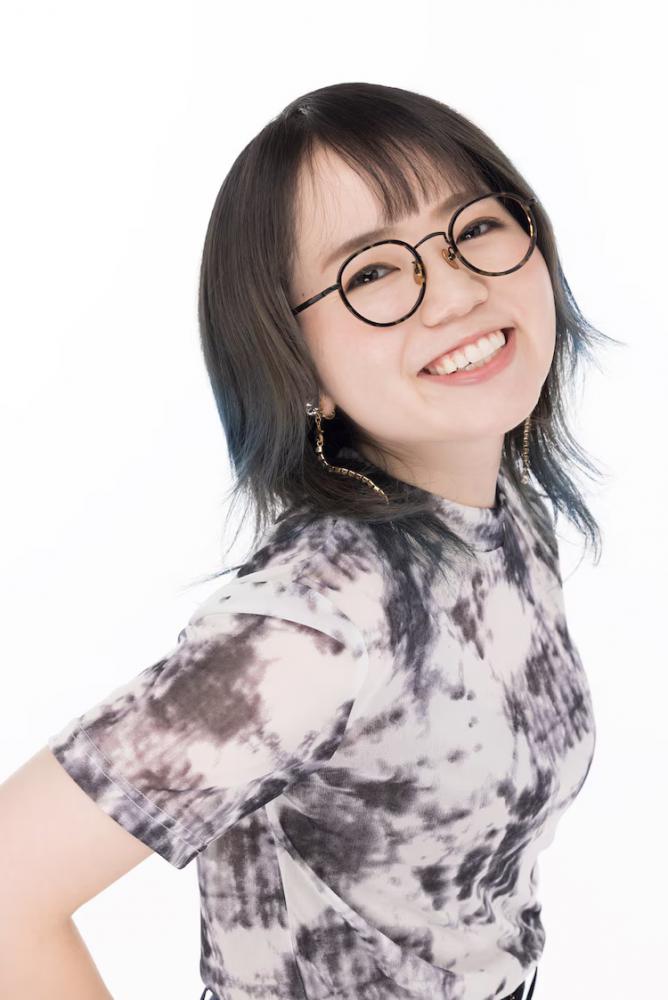 Хикисака Риэ (Hikisaka Rie)