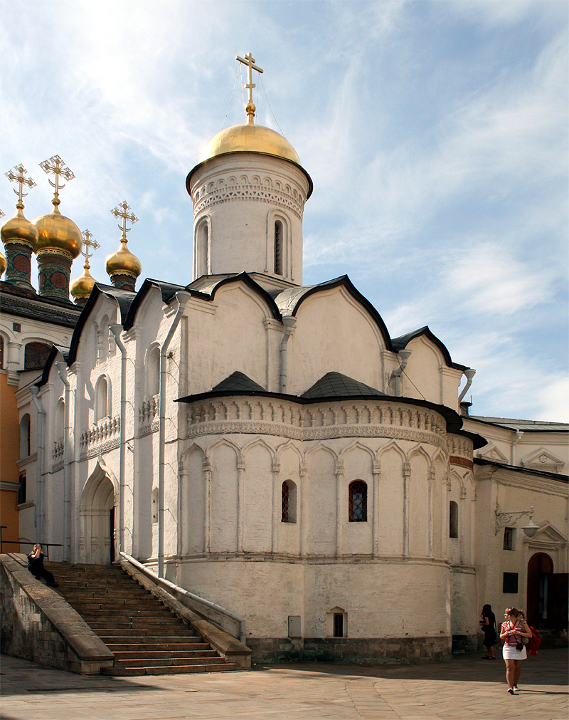 Псковские мастера возвели Благовещенский собор