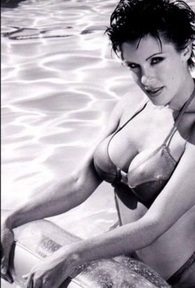 Маған анамның порнографиясы ұнайды